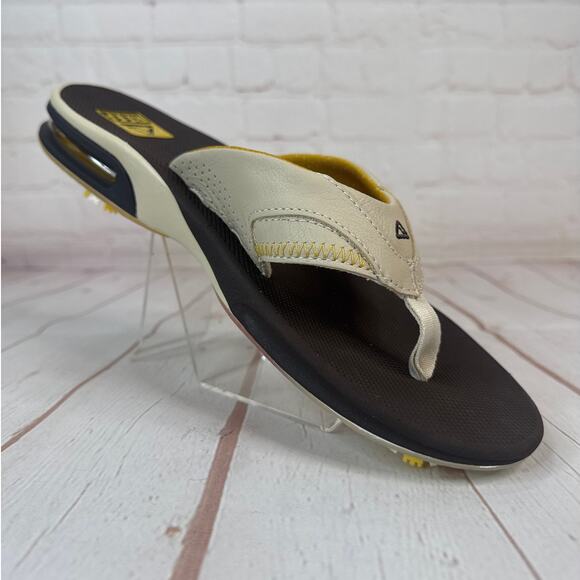 Reef Spackler 19th Hole Brown Flip Flops Sandals With Bottle Opener Mens Size 9 - Picture 2 of 10